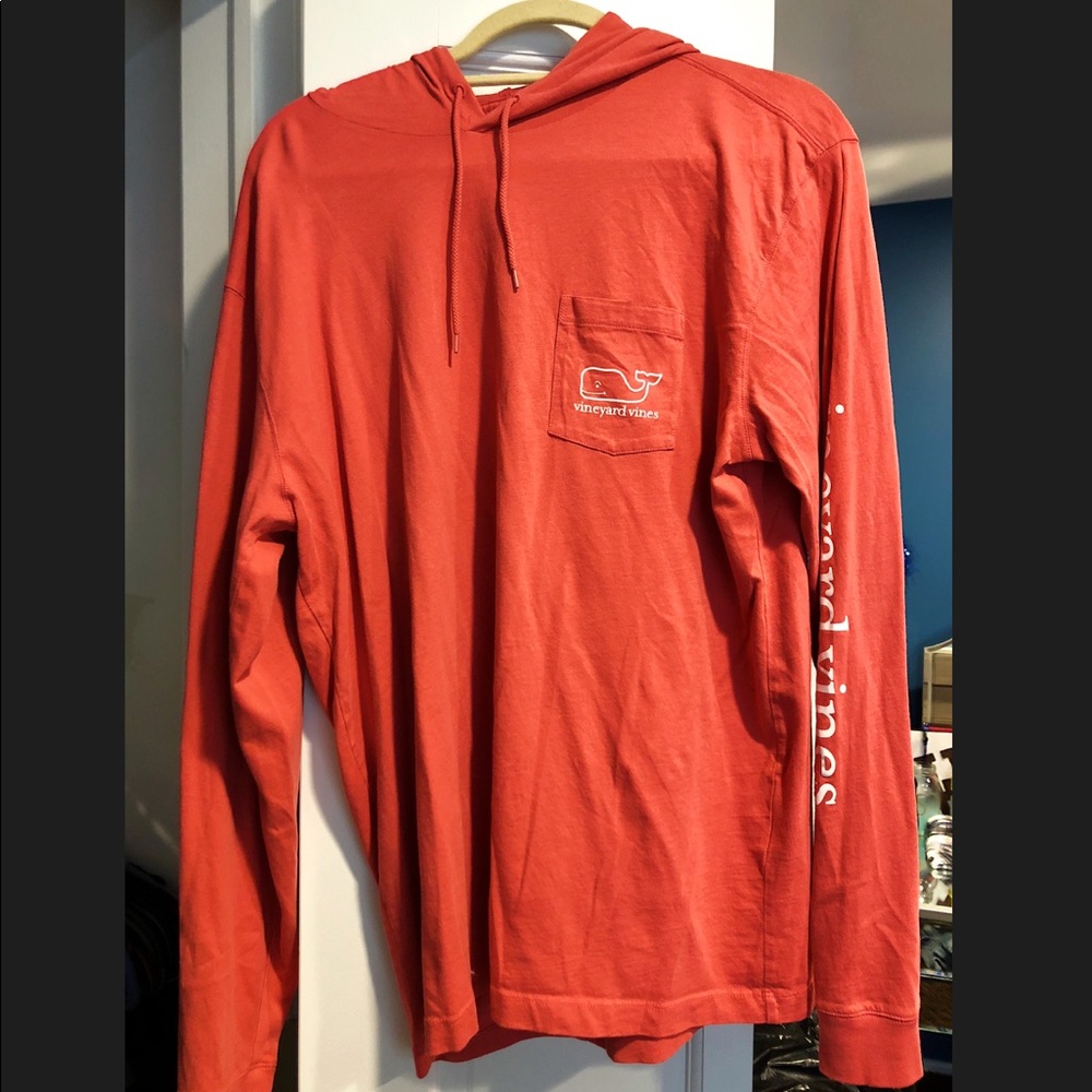 Vineyard Vines hoodie